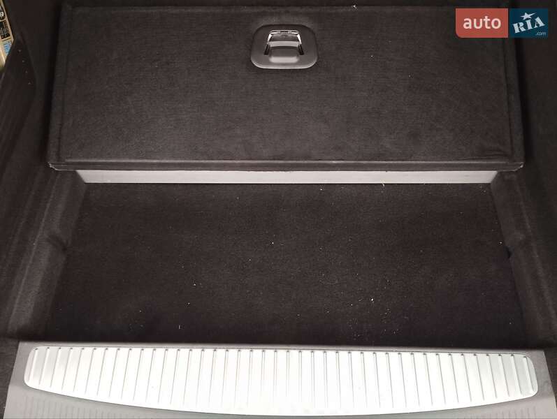 Универсал Opel Astra 2011 в Ровно