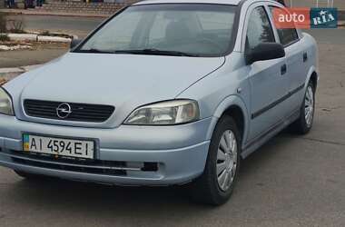 Седан Opel Astra 2004 в Первомайську