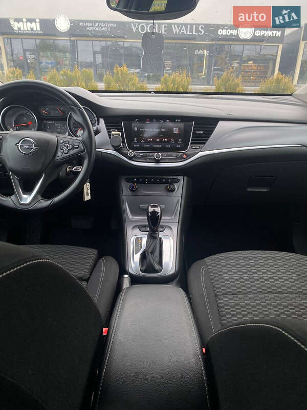 Универсал Opel Astra 2016 в Луцке