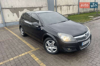 Хэтчбек Opel Astra 2007 в Теофиполе