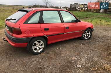 Хетчбек Opel Astra 1995 в 