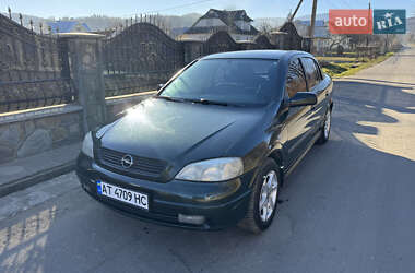 Седан Opel Astra 2001 в Коломые