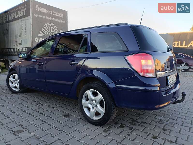 Універсал Opel Astra 2008 в Дрогобичі
