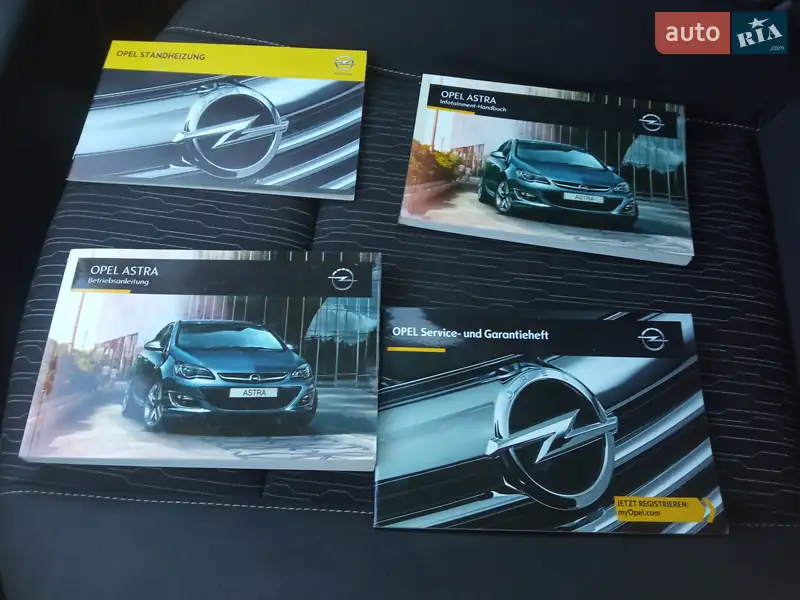 Універсал Opel Astra 2015 в Стрию документ
