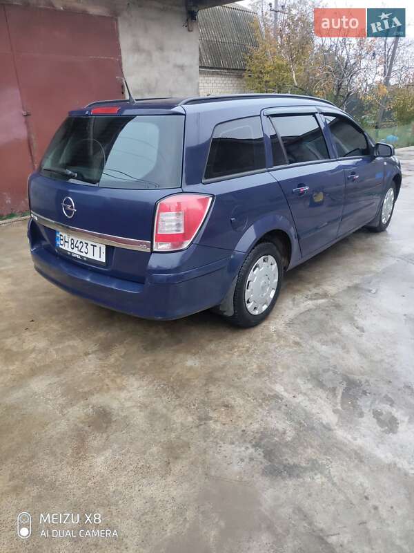 Универсал Opel Astra 2008 в Одессе