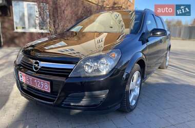 Універсал Opel Astra 2005 в Дубні