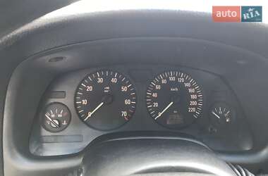 Седан Opel Astra 2005 в 