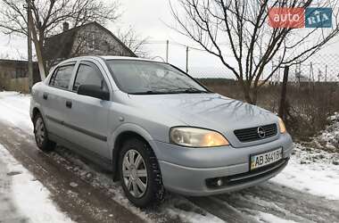 Седан Opel Astra 2005 в Виннице