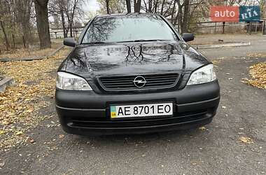 Седан Opel Astra 2007 в Першотравенске