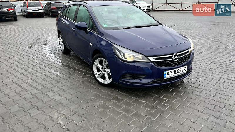 Універсал Opel Astra 2017 в Вінниці