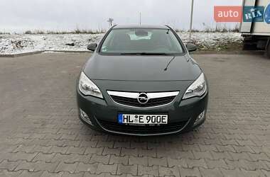 Opel Astra 2010