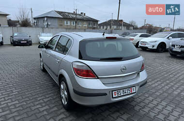 Хэтчбек Opel Astra 2007 в Луцке