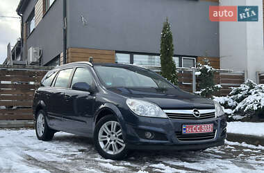 Універсал Opel Astra 2009 в Стрию