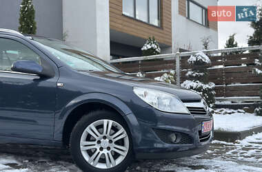 Універсал Opel Astra 2009 в Стрию