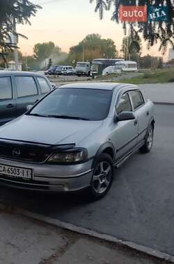 Хэтчбек Opel Astra 1998 в Черкассах