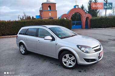 Opel Astra 2010