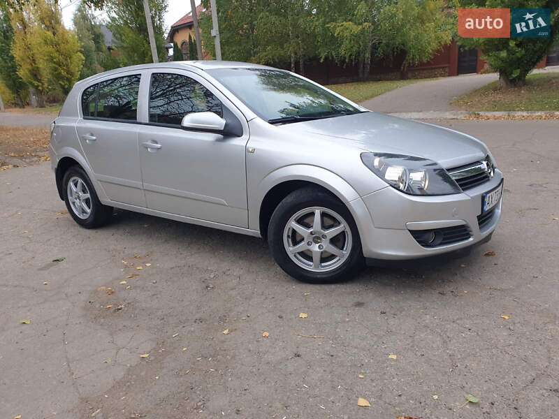 Хетчбек Opel Astra 2006 в Харкові