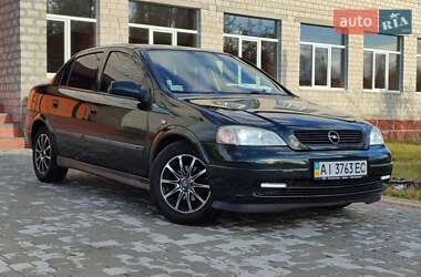 Седан Opel Astra 2003 в Турке