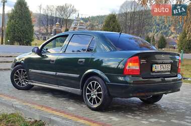 Седан Opel Astra 2003 в Турке