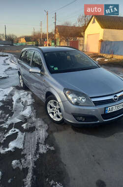 Универсал Opel Astra 2006 в Виннице