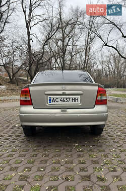 Седан Opel Astra 2008 в Києві