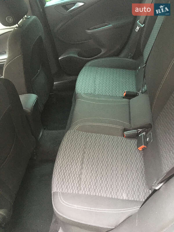 Універсал Opel Astra 2017 в Бучачі