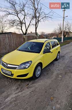 Opel Astra 2010