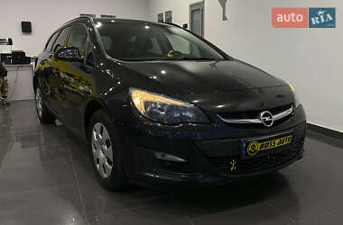 Opel Astra 2015