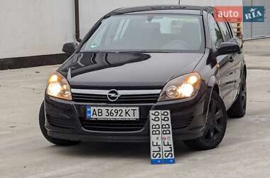 Хэтчбек Opel Astra 2005 в Виннице