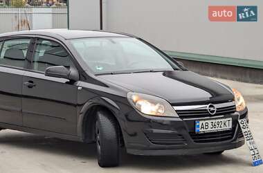 Хэтчбек Opel Astra 2005 в Виннице