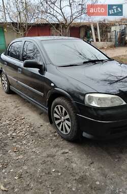 Седан Opel Astra 2006 в Зачепилівці