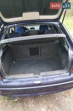 Хэтчбек Opel Astra 1998 в 