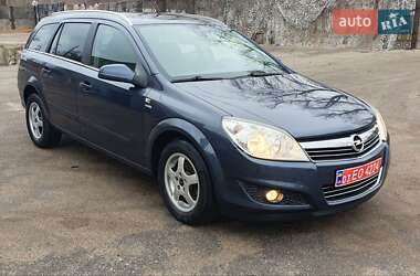 Универсал Opel Astra 2007 в Первомайске