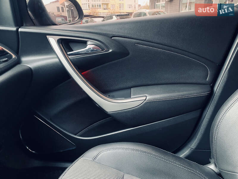 Универсал Opel Astra 2012 в Львове фото 8 Универсал Opel Astra 2012 в Львове