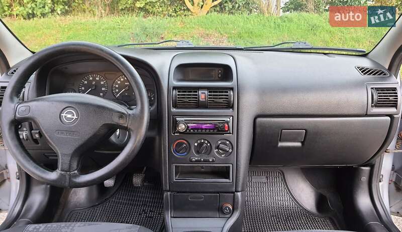 Седан Opel Astra 2008 в Хмельницком фото 11 Седан Opel Astra 2008 в Хмельницком