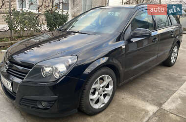 Універсал Opel Astra 2005 в Бершаді