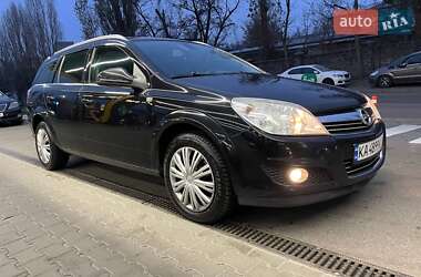 Универсал Opel Astra 2009 в Киеве