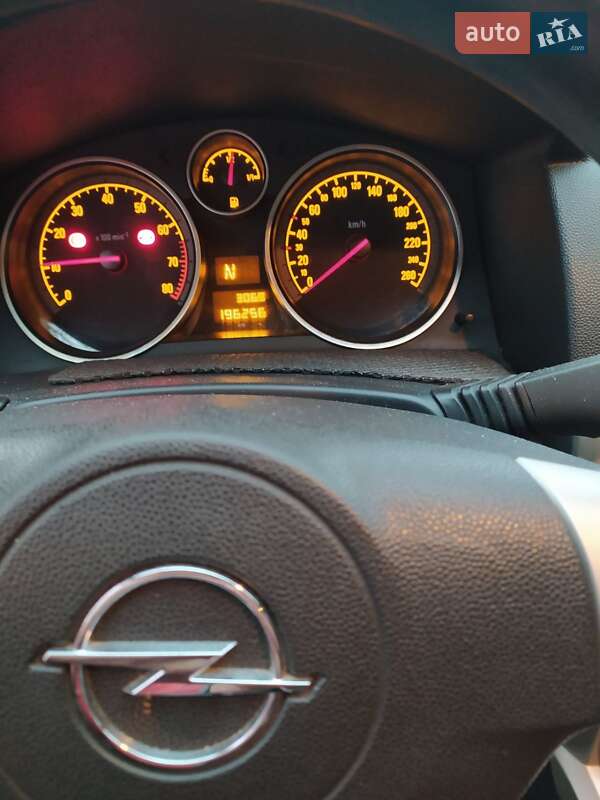 Хетчбек Opel Astra 2007 в Одесі