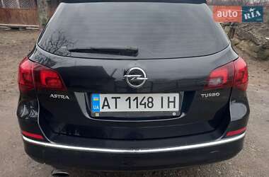 Универсал Opel Astra 2013 в Коломые