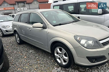 Универсал Opel Astra 2006 в Львове