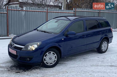 Універсал Opel Astra 2006 в Полтаві