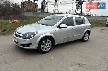 Opel Astra 2009