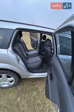 Универсал Opel Astra 2008 в 