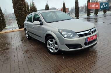 Хетчбек Opel Astra 2007 в Дубні