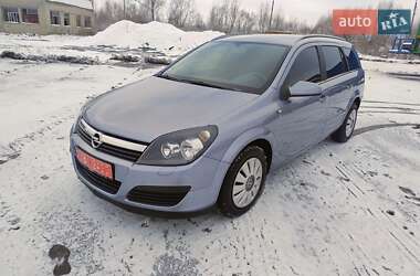 Універсал Opel Astra 2007 в Романіву