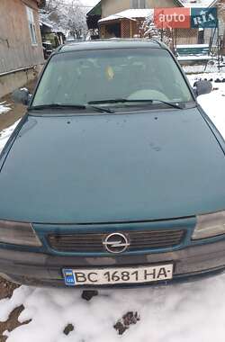 Хэтчбек Opel Astra 1992 в Добромиле