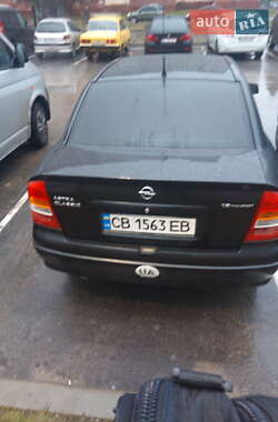 Седан Opel Astra 2008 в Чернигове