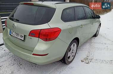 Універсал Opel Astra 2011 в Ковелі