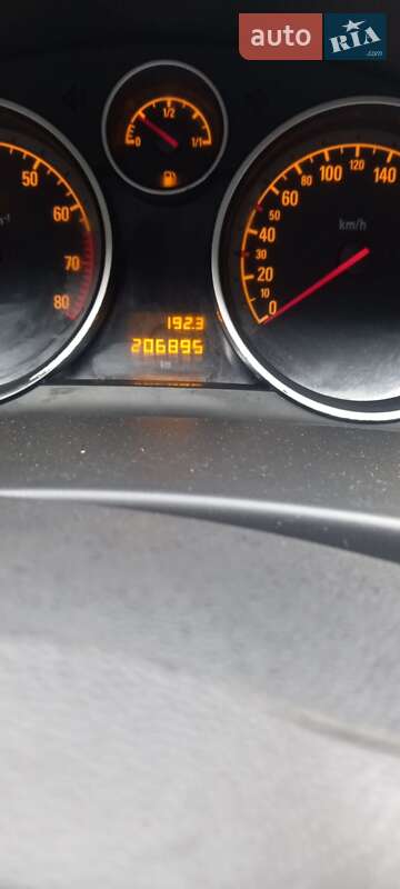 Универсал Opel Astra 2008 в Богородчанах