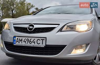 Opel Astra 2010